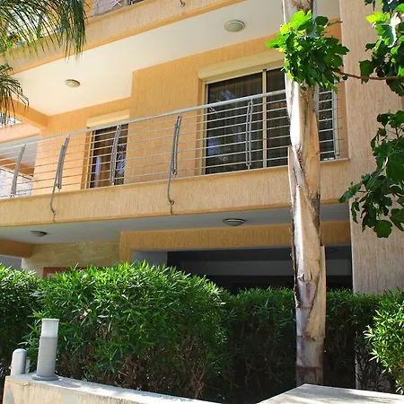 Monika Court Apartments Διαμέρισμα